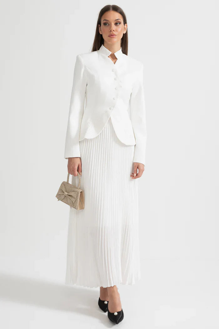 Conjunto de falda plisada y chaqueta estructurada con costuras decorativas - Blanco
