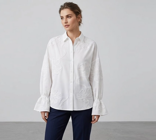 Blusa informal con estampado floral